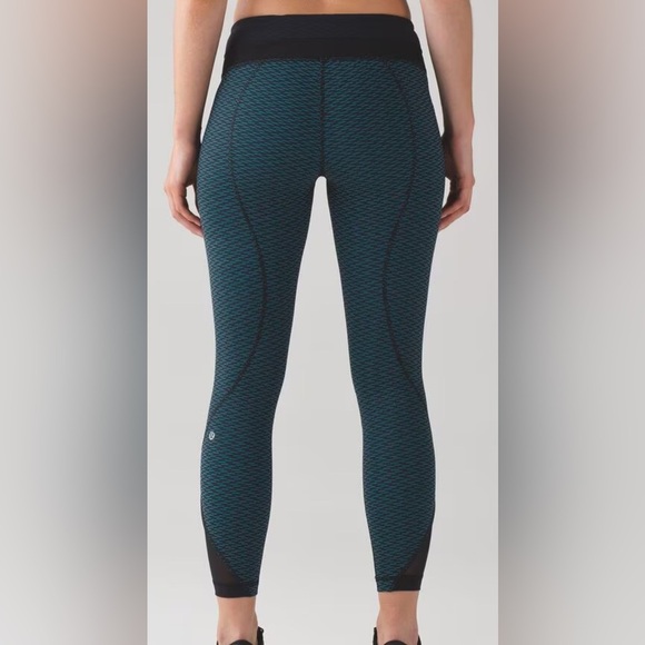 Lululemon Women’s Inspire Leggings Mesh Jacquard Black Indian Ocean C049 - Picture 4 of 8